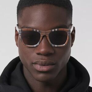 SALE! NEW Burberry BE4348 Cooper 396673  Brown Check Square Unisex Sunglasses